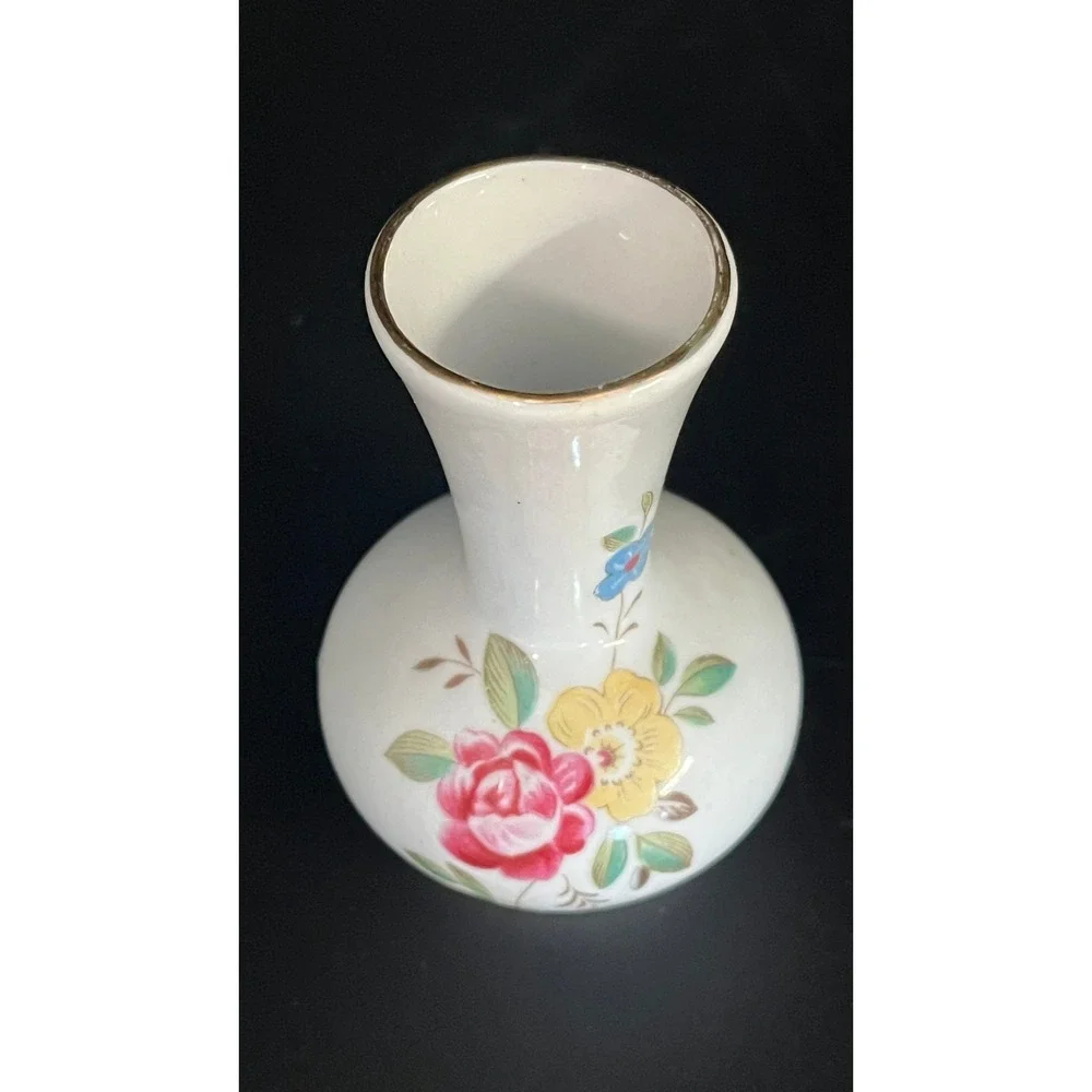 Vtg Decorative Bud‎ Vase Small Floral Design Gold Rim China 3.5